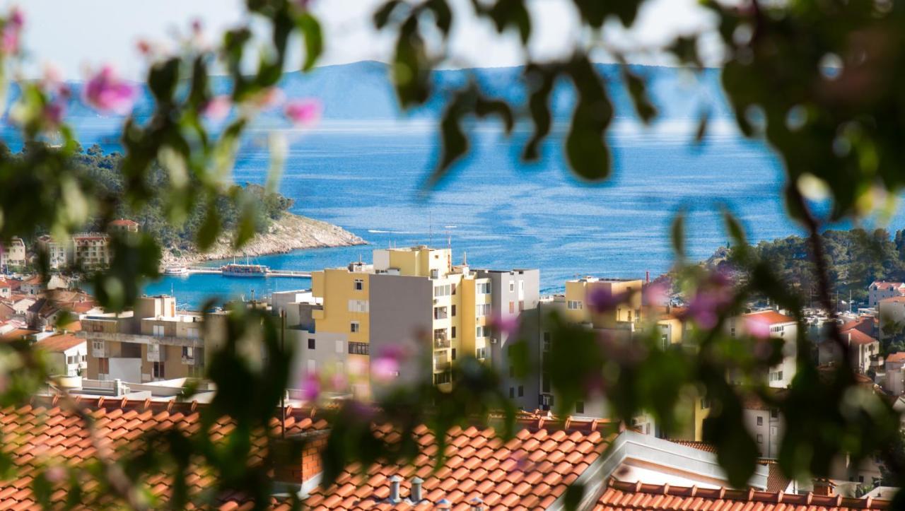 Apartment Iva With Sea View Makarska Ngoại thất bức ảnh